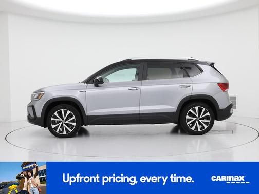 Silver 2023 Volkswagen Taos SE