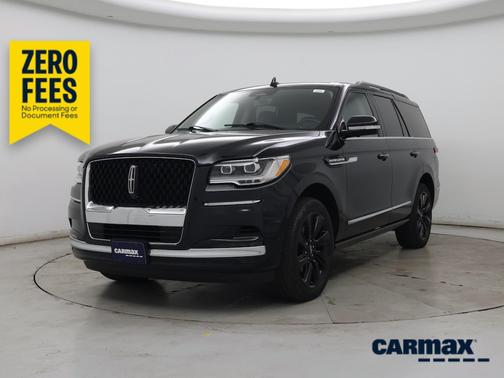 Green 2023 Lincoln Navigator Black Label