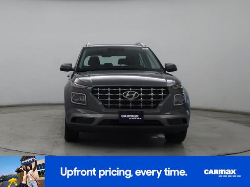 2022 Hyundai VENUE SEL