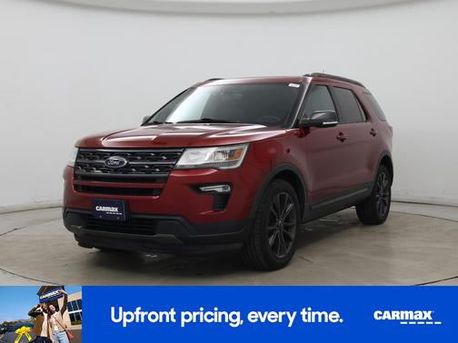Red 2018 Ford Explorer XLT