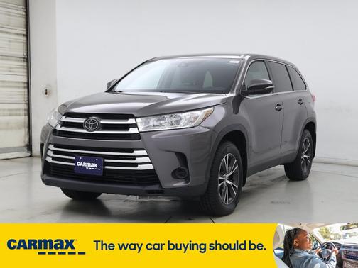 2019 Toyota Highlander LE