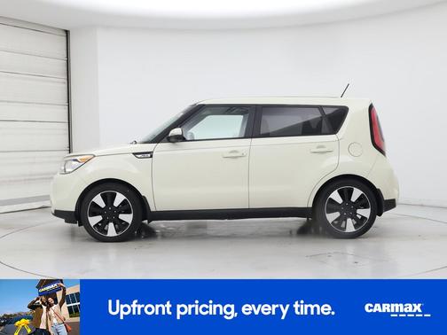 White 2015 Kia Soul !
