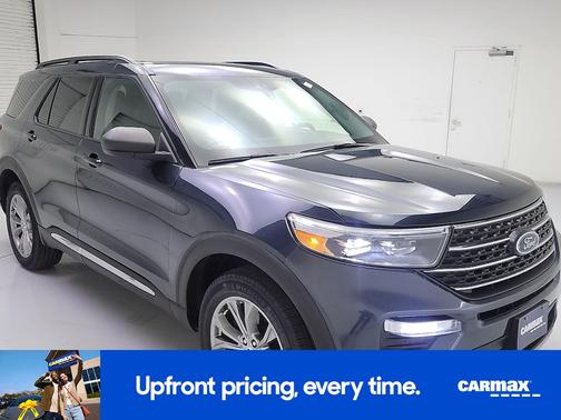 Blue 2022 Ford Explorer XLT
