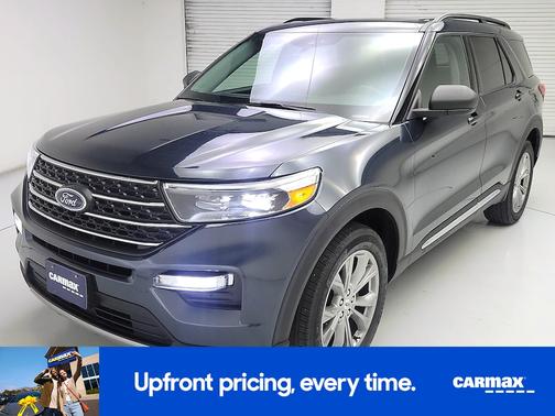 Blue 2022 Ford Explorer XLT