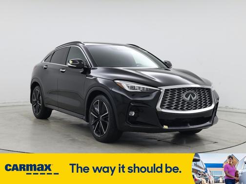 2022 INFINITI QX55 Essential