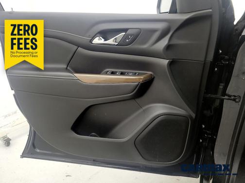 Black 2023 GMC Acadia SLE