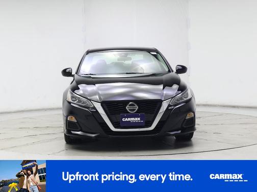 2022 Nissan Altima SV