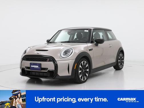 Tan 2022 MINI Hardtop S