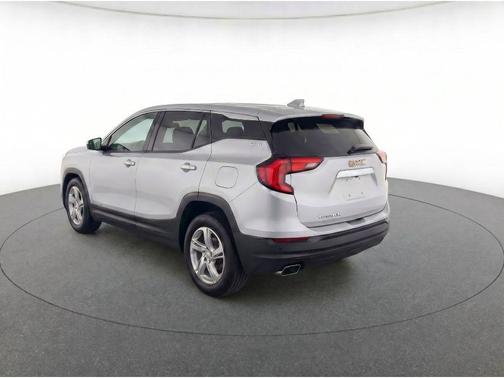 Quicksilver Metallic 2018 GMC Terrain SLE
