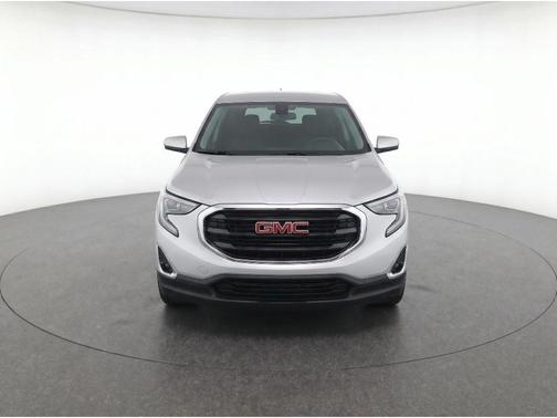 Quicksilver Metallic 2018 GMC Terrain SLE
