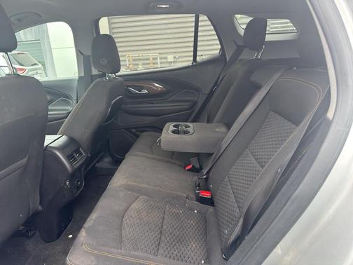 Quicksilver Metallic 2018 GMC Terrain SLE