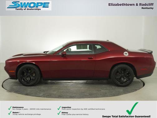 Octane Red Pearlcoat 2023 Dodge Challenger SXT