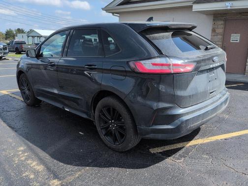 STONE BLUE METALLIC 2022 Ford Edge ST Line