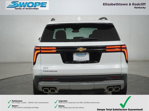 2025 Chevrolet Traverse LT