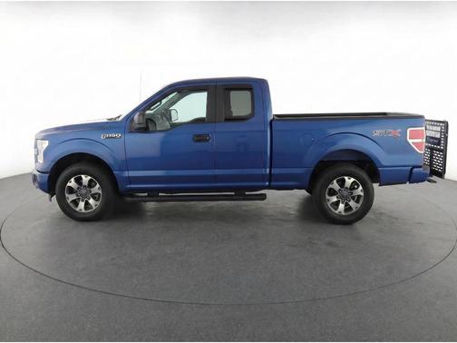 VELOCITY BLUE METALLIC 2021 Ford F-150 XL