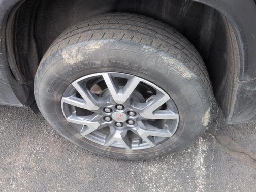 2023 GMC Acadia FWD SLT