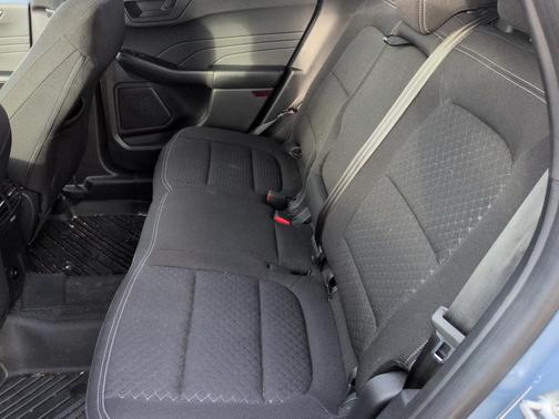 VAPOR BLUE METALLIC 2024 Ford Escape Active