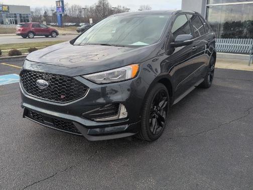 2024 Ford Edge ST