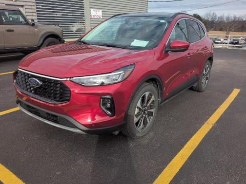 2023 Ford Escape PLATINUM