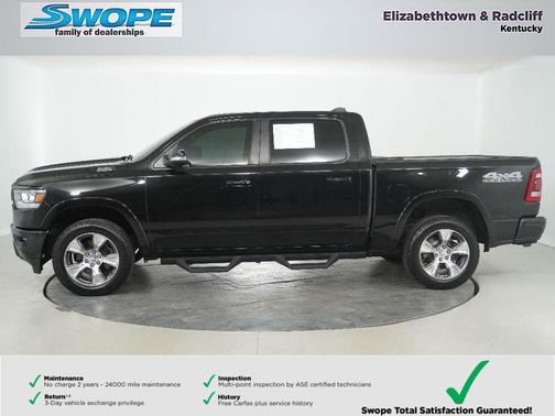 Diamond Black Crystal Pearlcoat 2020 RAM 1500 Laramie