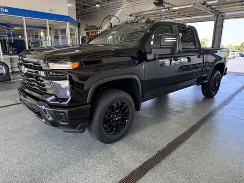 2026 Chevrolet Silverado 2500 Custom