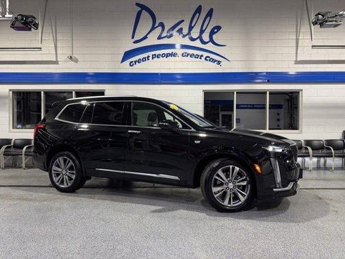 2025 Cadillac XT6 Premium Luxury AWD