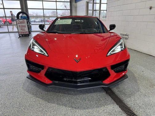 2026 Chevrolet Corvette Stingray w/2LT