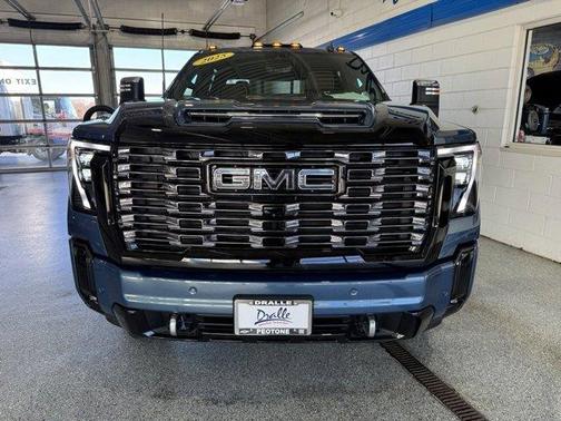 2025 GMC Sierra 2500 Denali Ultimate