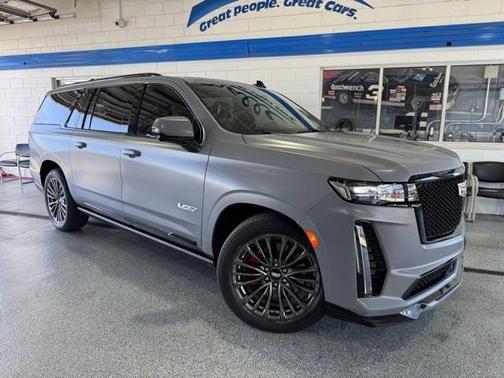 2023 Cadillac Escalade ESV V-Series