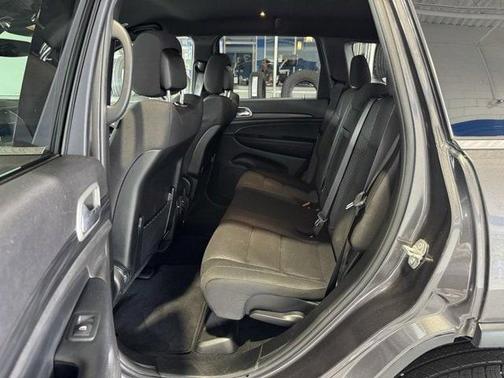 2020 Jeep Grand Cherokee Laredo E