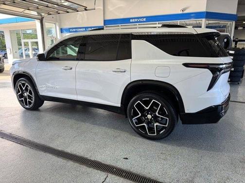 2025 Chevrolet Traverse High Country