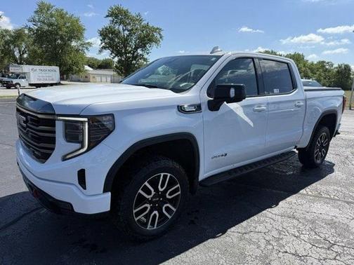 2022 GMC Sierra 1500 AT4