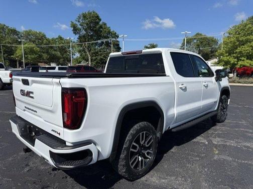 2022 GMC Sierra 1500 AT4
