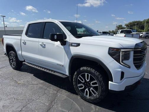 2022 GMC Sierra 1500 AT4