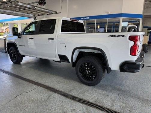 2025 Chevrolet Silverado 2500 Custom