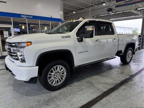 2022 Chevrolet Silverado 3500 High Country