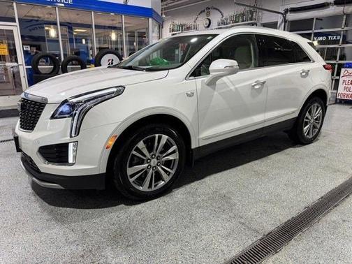 2023 Cadillac XT5 Premium Luxury