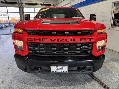 2022 Chevrolet Silverado 2500 Custom