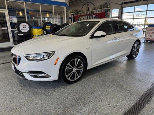 2019 Buick Regal Sportback Preferred II