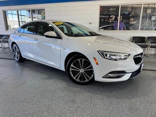 2019 Buick Regal Sportback Preferred II