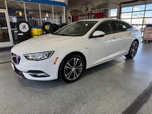 2019 Buick Regal Sportback Preferred II