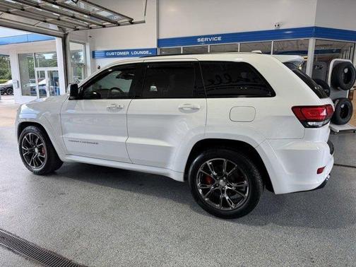 2016 Jeep Grand Cherokee SRT