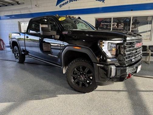 2024 GMC Sierra 2500 AT4