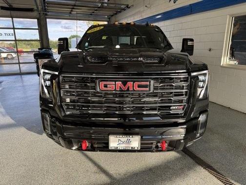 2024 GMC Sierra 2500 AT4