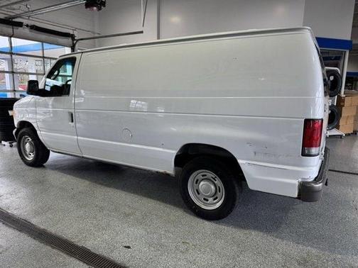 2005 Ford E150 Cargo