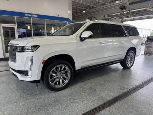 2022 Cadillac Escalade ESV Premium Luxury Platinum