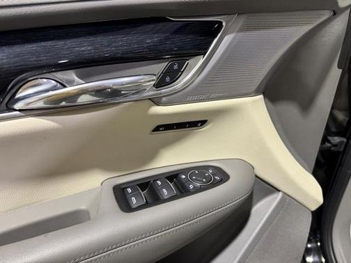 2025 Cadillac XT6 Premium Luxury AWD