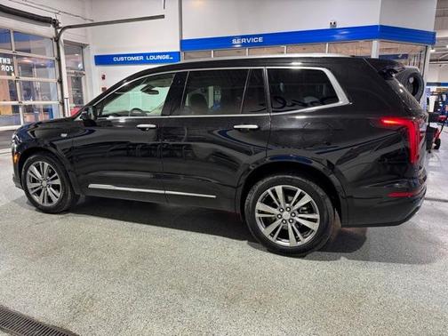 2025 Cadillac XT6 Premium Luxury AWD