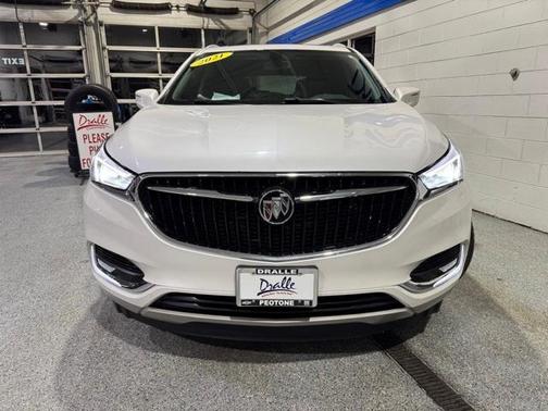 2021 Buick Enclave Essence