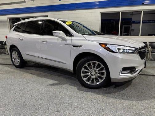 2021 Buick Enclave Essence